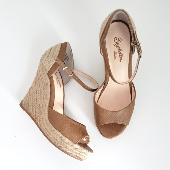 Seychelles Shoes - Seychelles Espadrille Wedge Sandal 6.5
